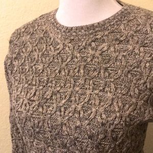 100% Cotton Crewneck Knit Sweater!